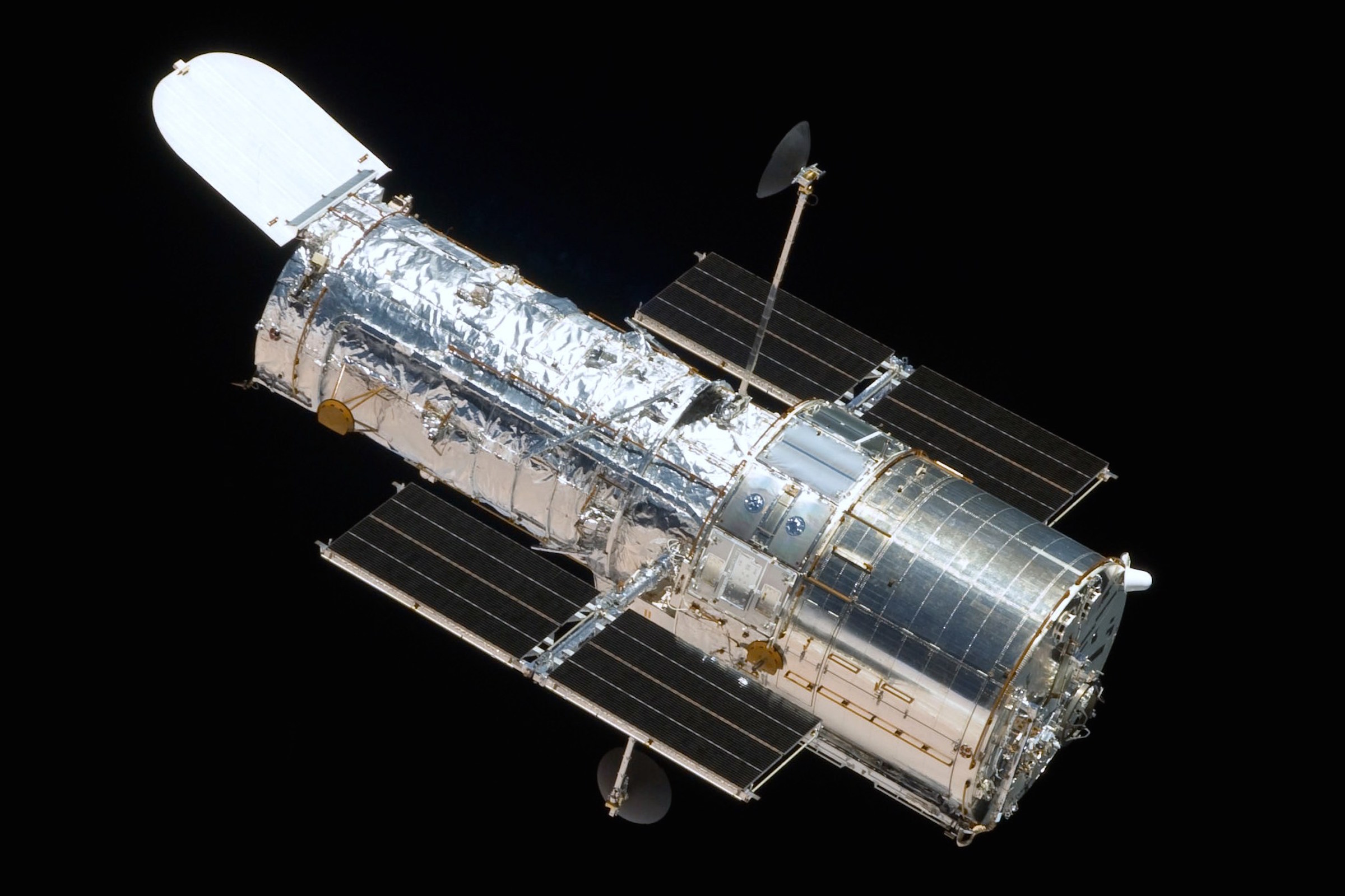 American Aerospace Controls Celebrates Hubble’s 25 Years